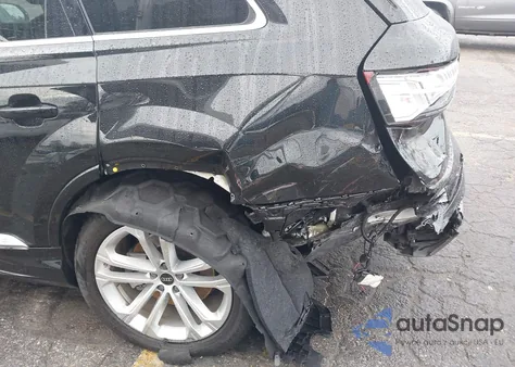 2025 Audi Q7 Premium 45 Tfsi Quattro Tiptronic z USA, uszkodzony, nr VIN WA1ACBF75SD002327